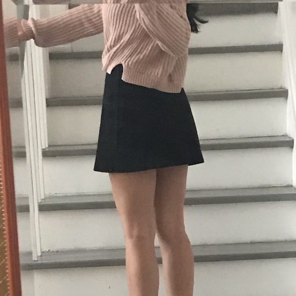 Black American Apparel Skirt - Picture 3 of 6